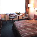 Odessa Hotel فندق 4*